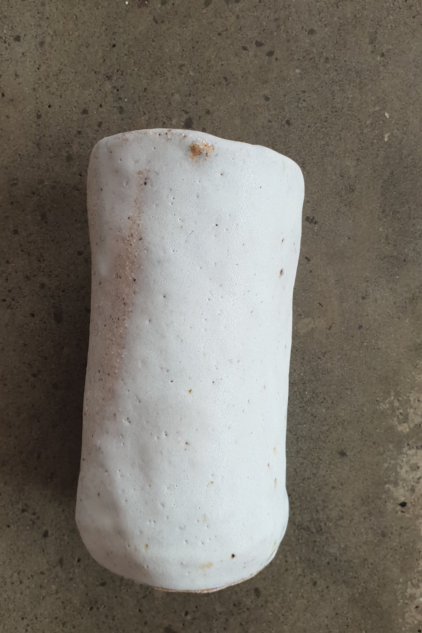 Vanilla Mat Vase